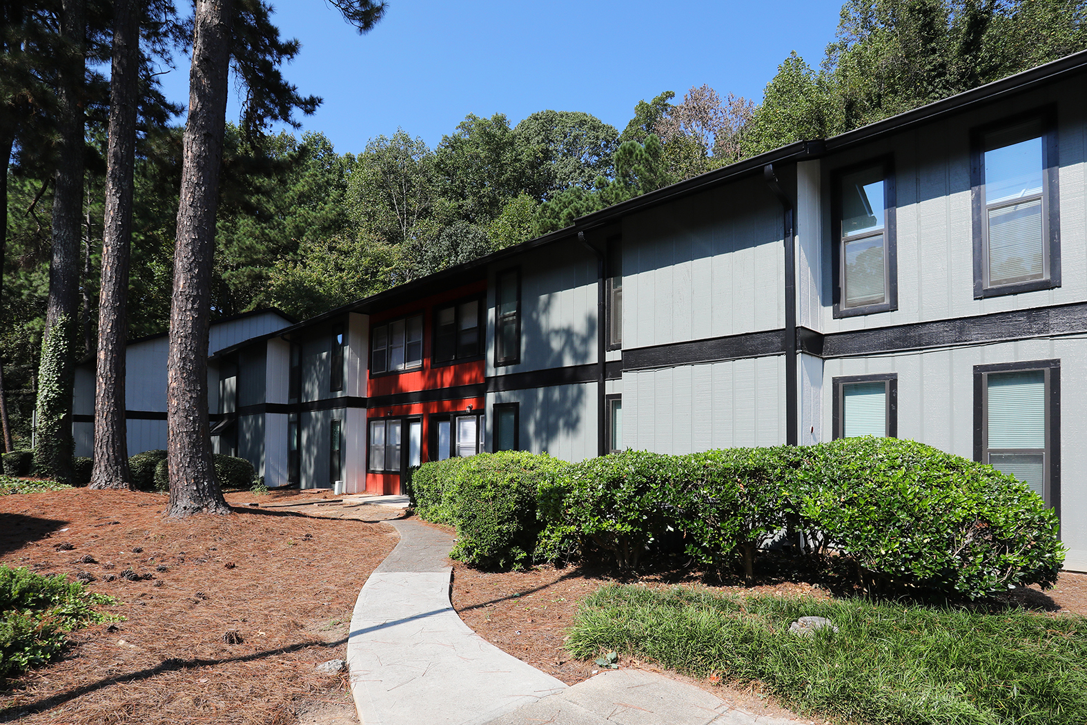 The Crawford at East Cobb The Multifamily Advisory Group at Cushman